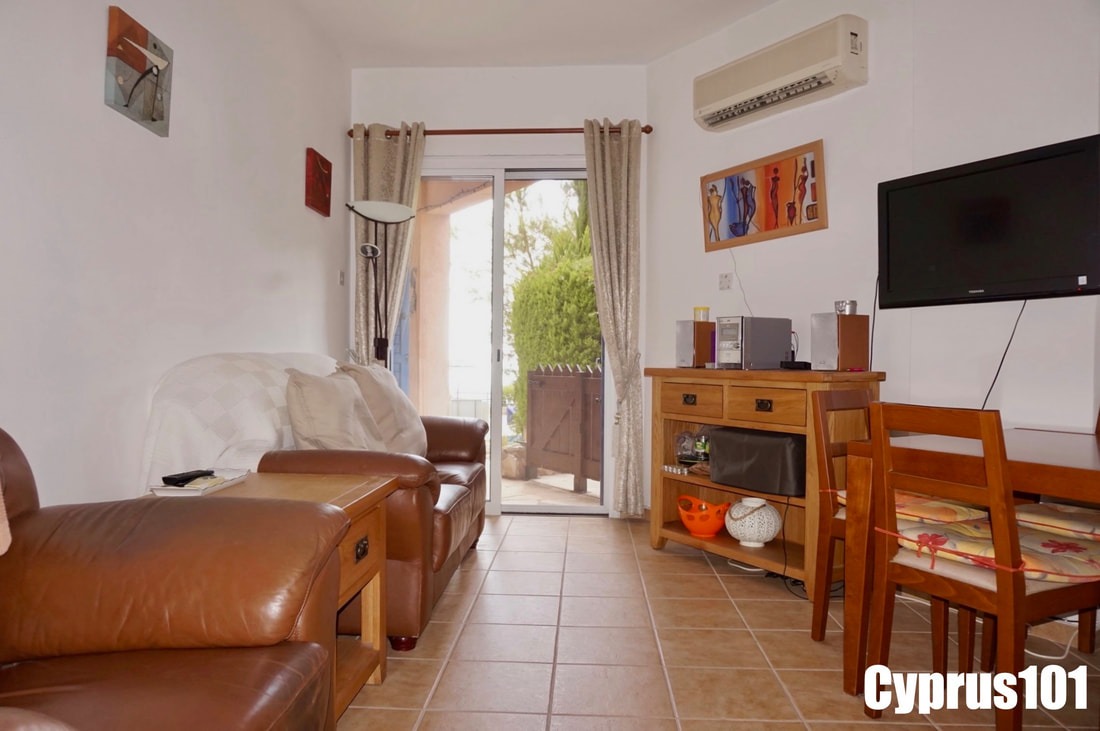 One Bedroom Ground Floor Apartment in Prestigious Hillside Development, Tala – MLS 1406