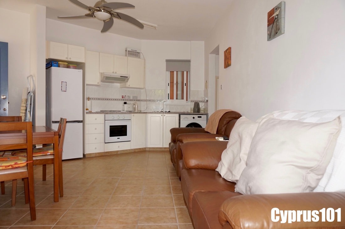 One Bedroom Ground Floor Apartment in Prestigious Hillside Development, Tala – MLS 1406