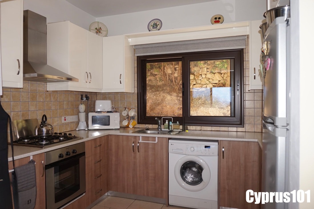Immaculate 2 Bedroom Villa Plus Annex with Panoramic Views, Armou – MLS 1410