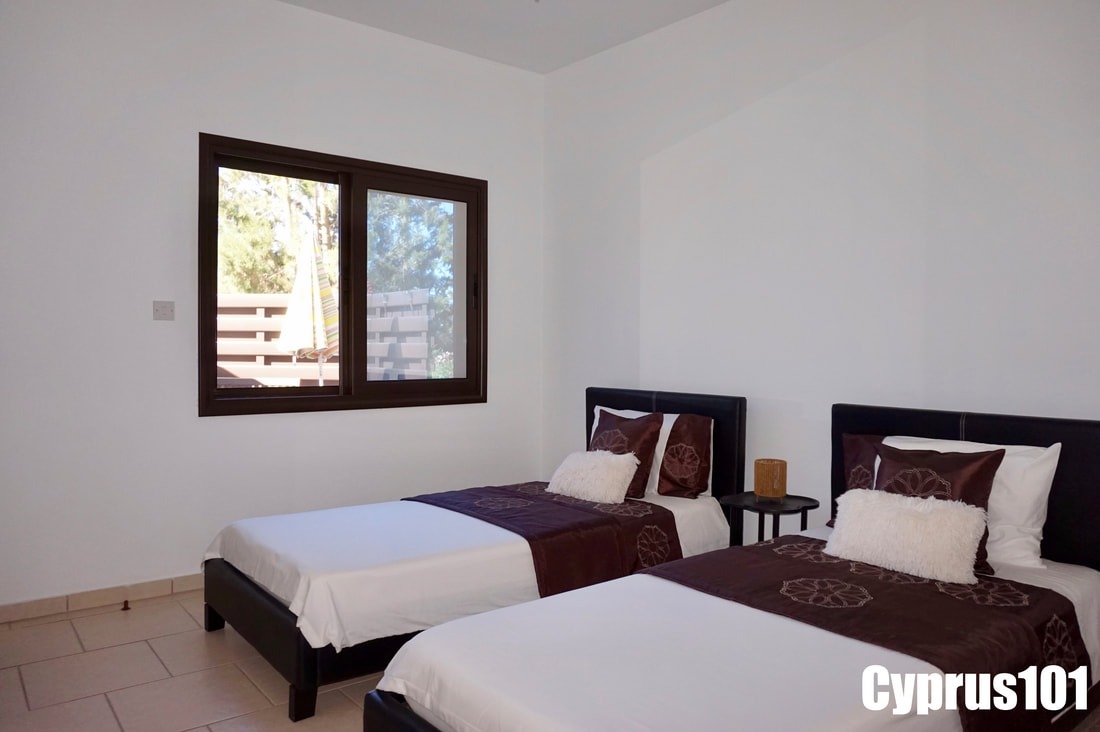 Immaculate 2 Bedroom Villa Plus Annex with Panoramic Views, Armou – MLS 1410