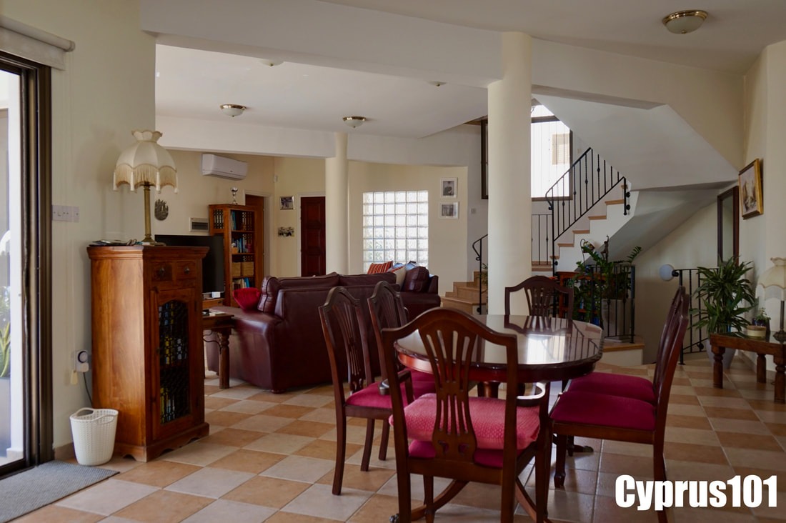 Wonderful 4 Bed Villa with Stunning Views in Emba – MLS 1408