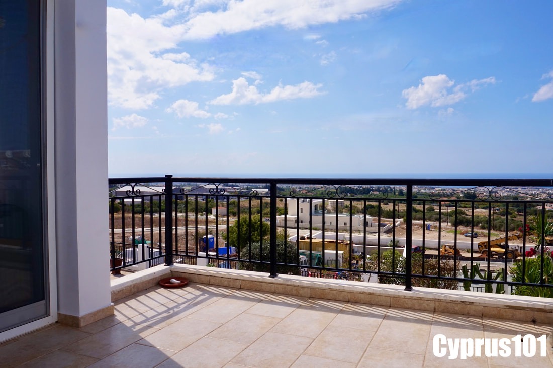 Spacious 2 Bedroom Townhouse with Garden in Popular Tremithousa – MLS 1412