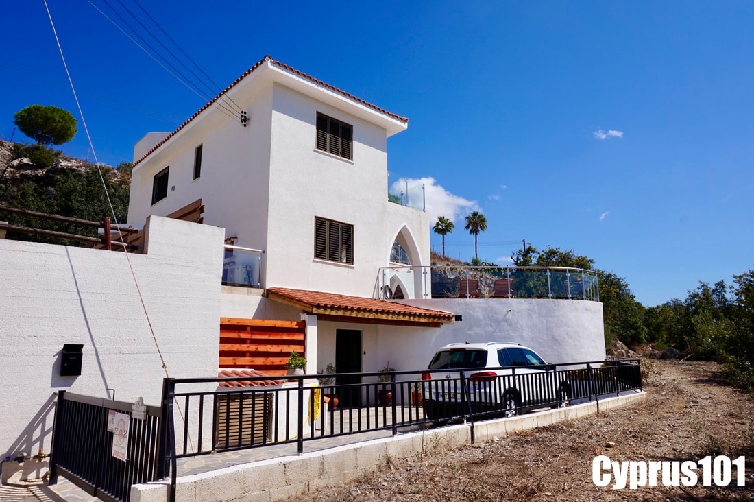 Wonderful 4 Bed Villa with Stunning Views in Emba – MLS 1408