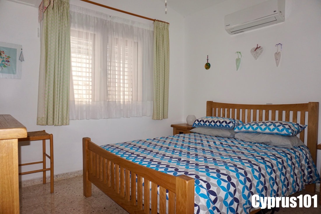 Beautifully Presented 2 Bedroom Bungalow in Prestigious Kamares – MLS 1411