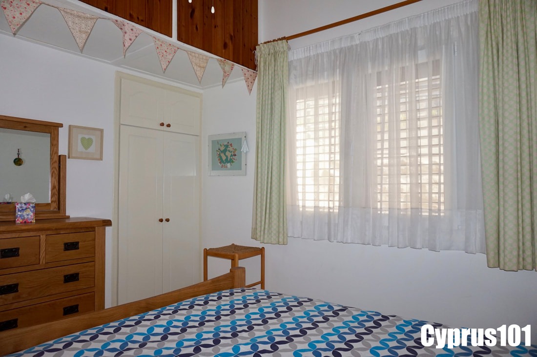 Beautifully Presented 2 Bedroom Bungalow in Prestigious Kamares – MLS 1411