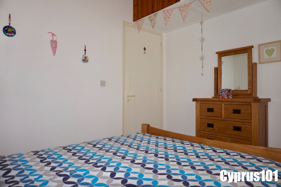 Beautifully Presented 2 Bedroom Bungalow in Prestigious Kamares – MLS 1411