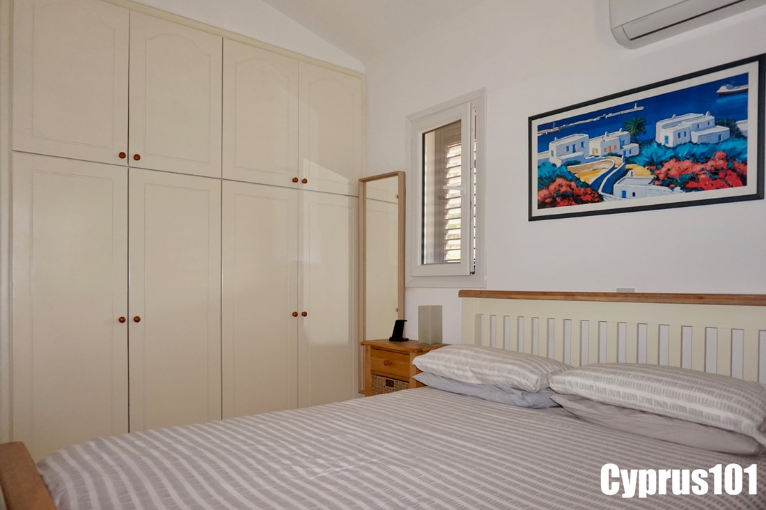 Beautifully Presented 2 Bedroom Bungalow in Prestigious Kamares – MLS 1411