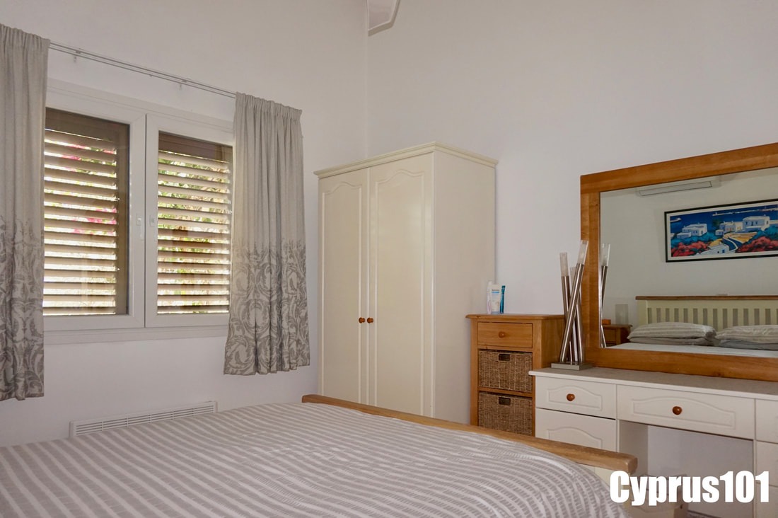 Beautifully Presented 2 Bedroom Bungalow in Prestigious Kamares – MLS 1411