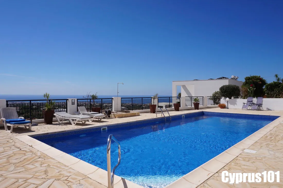 Spacious 2 Bedroom Townhouse with Garden in Popular Tremithousa – MLS 1412