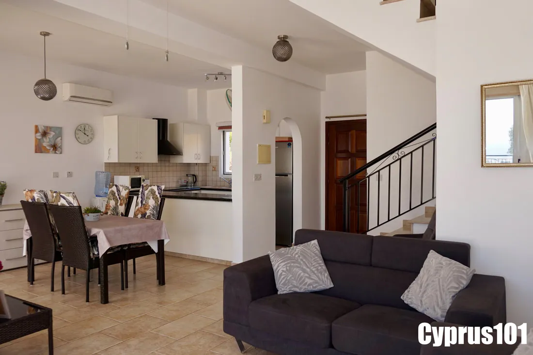 Spacious 2 Bedroom Townhouse with Garden in Popular Tremithousa – MLS 1412