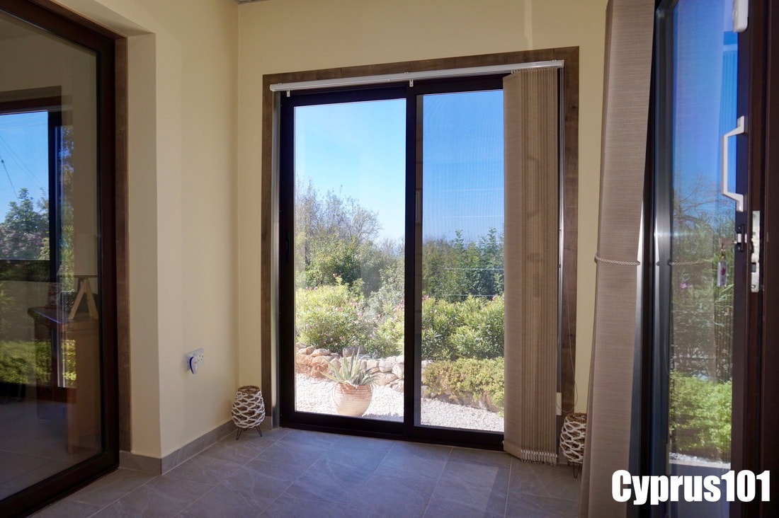 Immaculate 2 Bedroom Villa Plus Annex with Panoramic Views, Armou – MLS 1410